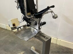 Polyclip PDC 700 Halbautomatischer Clipper