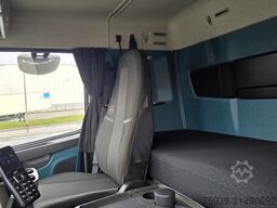 Volvo FM 460 4x2  ISOLIERT