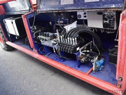 JLG 260-25