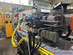 Chen Hsong JetMaster 208-MK6 mit dem Roboter Samfac