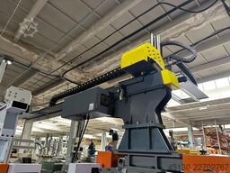 Chen Hsong JetMaster 208-MK6 mit dem Roboter Samfac