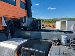 MERCEDES-BENZ Actros 3341 6x6 Kipperfahrgestell mit Zylinder
