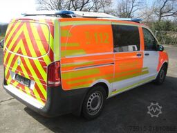 MERCEDES-BENZ 119 CDI Vito lang 4matic Feuerwehr NEF Notarzt