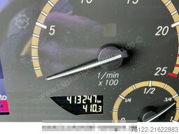 MERCEDES-BENZ Tourismo L 17 RHD / 5 Sterne