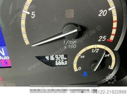 MERCEDES-BENZ Tourismo L 17 RHD / 5 Sterne