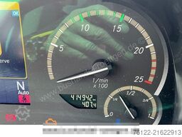 MERCEDES-BENZ Tourismo 16 RHD / 516 / R08