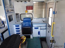 MERCEDES-BENZ Sprinter 513*Rettungswagen*Klima*