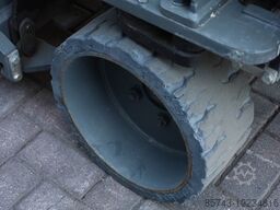 Holland Lift Ecostar HL-9710 Electric, 12m Working Height, 325k