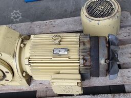 SEW-EURODRIVE 