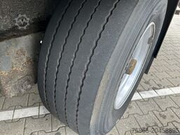 Krone SDP 27 / Box - Confectie / 3 axle BPW Drum / NL...