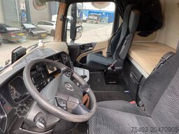 Mercedes-Benz Actros 1942 / Streamspace / NL-Truck