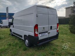 Peugeot Boxer 33 2.2 BlueHDi 140 S&S PM TM