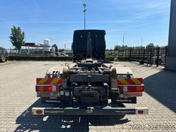 Mercedes-Benz Actros 2646 MP3 ACTROS 2646 V6 6x2 / 3 PEDALS /...