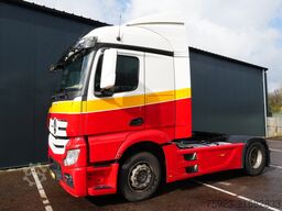 Mercedes-Benz Actros 1942 tractor unit