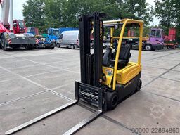 Hyster J2.0 XN LWB 2000 kg triplo/sideshift/ spreader