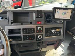 RENAULT T520 6x2