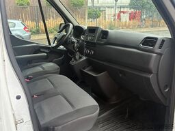 RENAULT MASTER 2,3 * PHARMA ZERTIFIKAT * KLIMA *