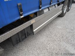 DAF XF 105.460 6x2 CENTINA + SPONDA