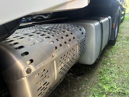 Iveco AS 440ST/P 490