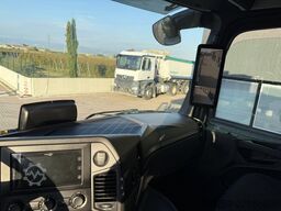 Mercedes-Benz Arocs 4145K Kipper 20cbm 8x4 40Ton Euro6