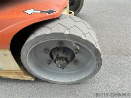 JLG Toucan 12E (1933)