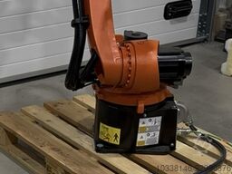 KUKA KR 8 R1640-2