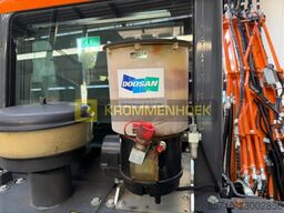 Doosan DX 140 W-7