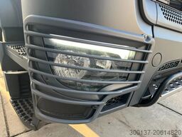 Mercedes-Benz Actros 4048 S 6x4 Tractor Head