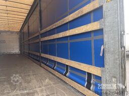 Schmitz Cargobull Curtainsider Mega Getränke