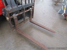 Manitou MT625H - 6m 2,5 Ton. Palettengabel + Schnellwechsl