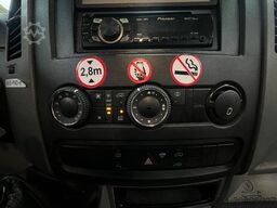 VOLKSWAGEN Crafter 2.5 TDi Maxi 9Sitze + Lift ENGINE BROKEN