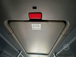 MERCEDES-BENZ Integro 0550 57 Sitze 6 Gang Dachklima Euro 5