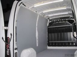 Opel Movano 2,3 D L2H2 Schwingsitz 270° Türen