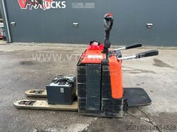 BT LPE 240 Elektroameise/Hubwagen Bj.2014