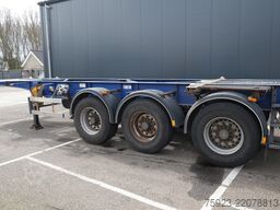 D-tec Container transport trailer ADR 30FT