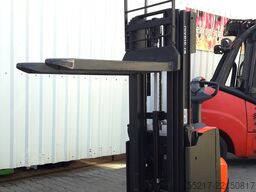 TOYOTA BT Staxio SWE 140 L