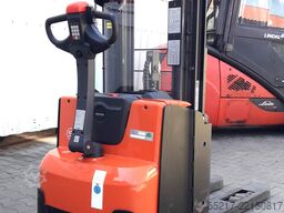 TOYOTA BT Staxio SWE 140 L