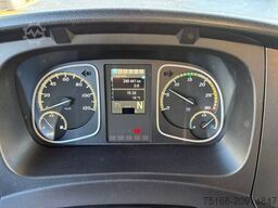 MERCEDES-BENZ ATEGO 821 L Koffer 7 m LBW 1 T*Klima+EURO 6 D