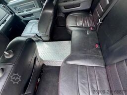 DODGE RAM 2500-Grün foliert-original Weiß - kein LPG-