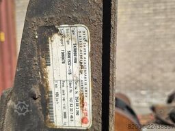 SAF SKRB9019W/ TRAILER AXLE 9 TON / DISC.
