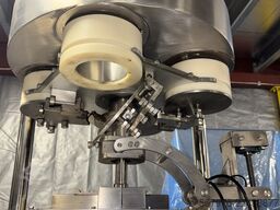 2022 Qinyao/Top Y Machinery Volumetric Filler with Pouch Filling/Sealing
