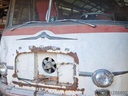 SETRA Kässbohrer Setra S 11