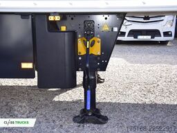 SCHMITZ CARGOBULL SKO D-Deck FP 45 ThermoKing SLXi 300 LA