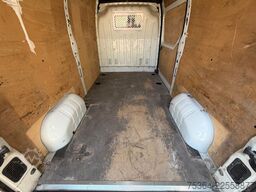 RENAULT Master 2.3 dCi 92 kw Lang+Hoch L2H2 Klima Ahk