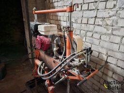  Sleeper tamping machine