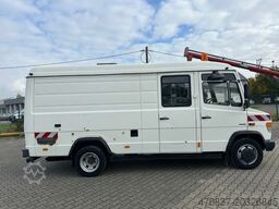 MERCEDES-BENZ Vario 818 / Werkstatt / Kompressor / Doka