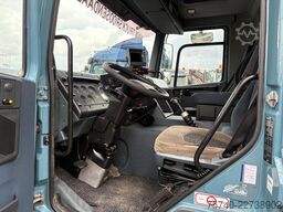 DAF CF 75.250 + manual + 6x2 + 6cub system + euro 2