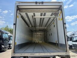 MERCEDES-BENZ ANTOS 2535 L Kühloffer LBW 2 T*Lenkachse*21 PAL