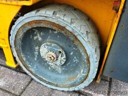 Haulotte Optimum 8 Electric, 7.77m Working Height, 230kg Ca