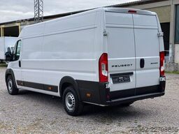 Peugeot Boxer Kasten 435 L4H2  180 AUT/NAvi/PDC